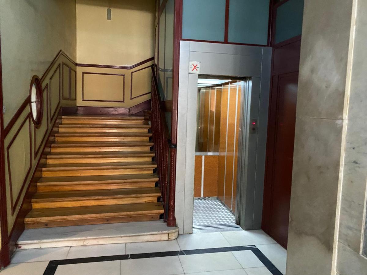 Apartamento Atico En Puerta Del Sol Madrid Bagian luar foto