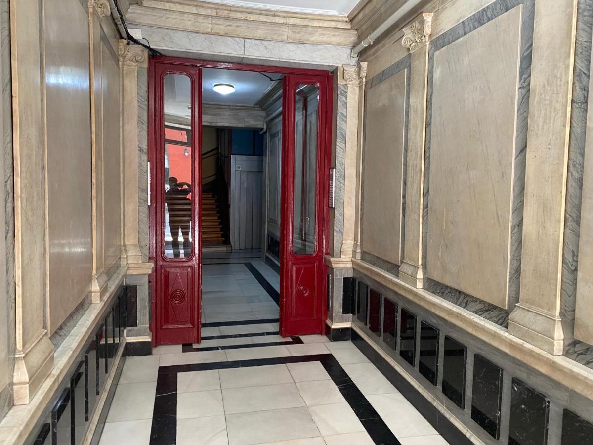 Apartamento Atico En Puerta Del Sol Madrid Bagian luar foto