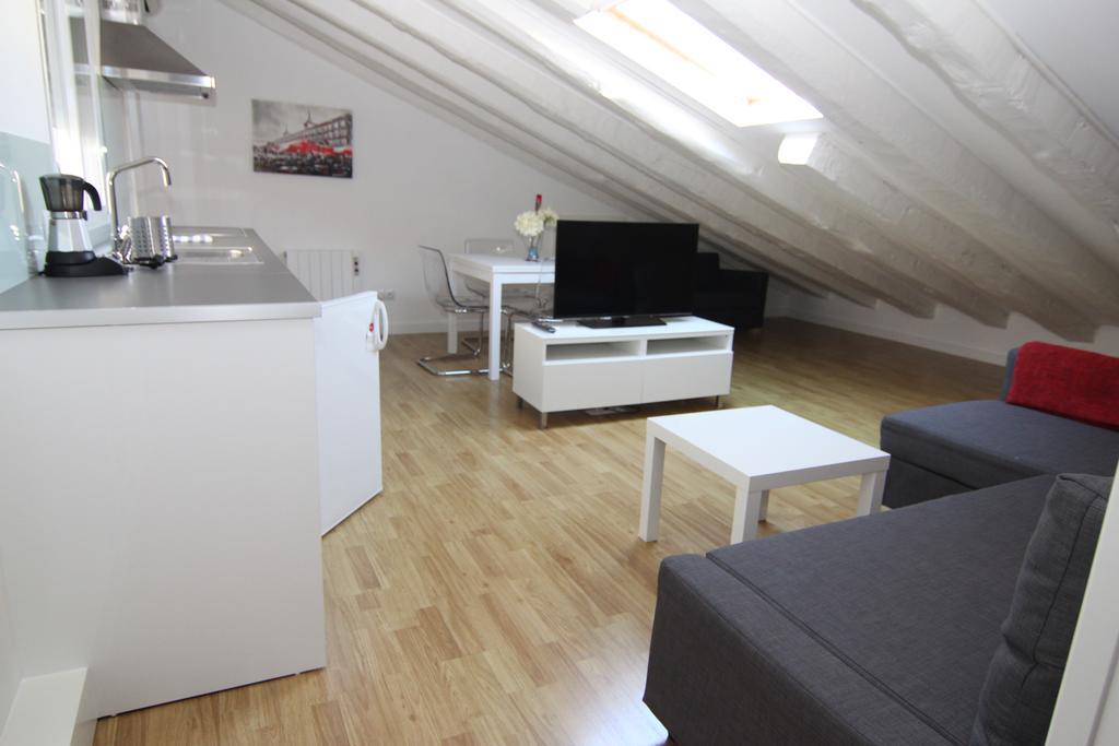 Apartamento Atico En Puerta Del Sol Madrid Bagian luar foto