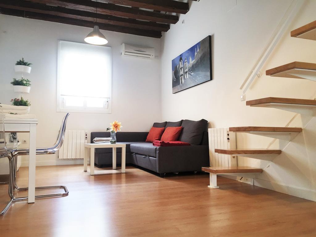 Apartamento Atico En Puerta Del Sol Madrid Bagian luar foto