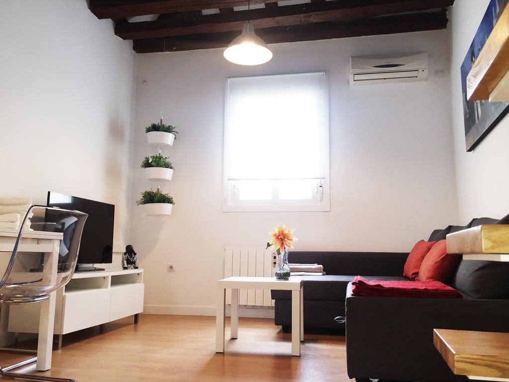 Apartamento Atico En Puerta Del Sol Madrid Bagian luar foto