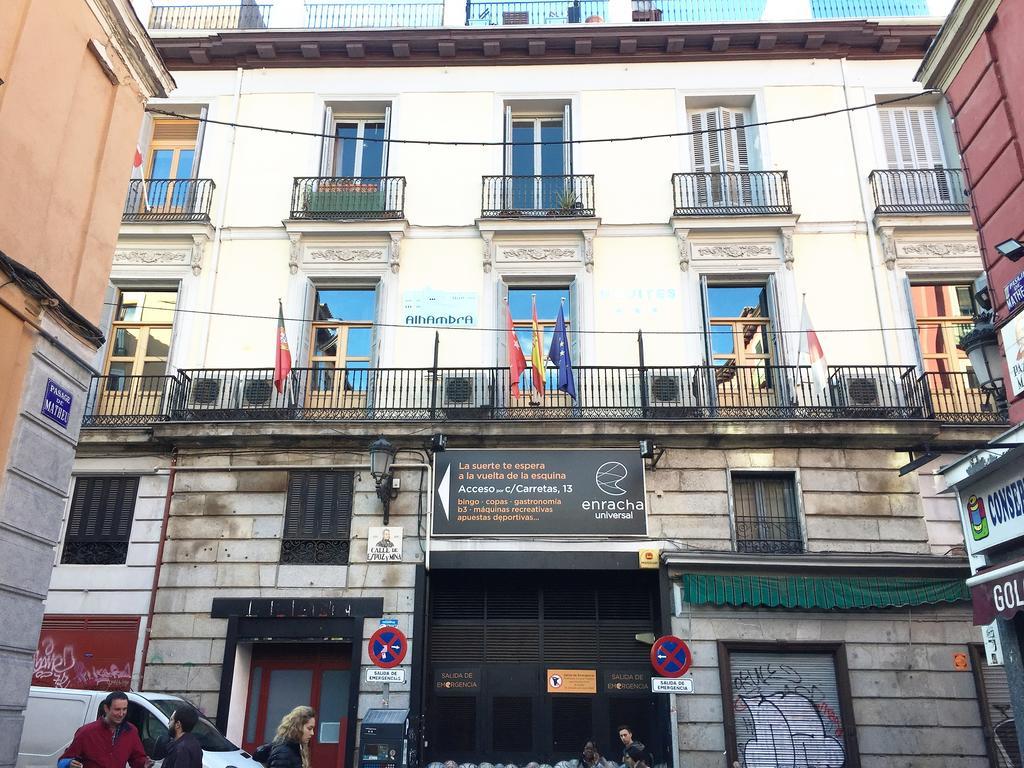 Apartamento Atico En Puerta Del Sol Madrid Bagian luar foto
