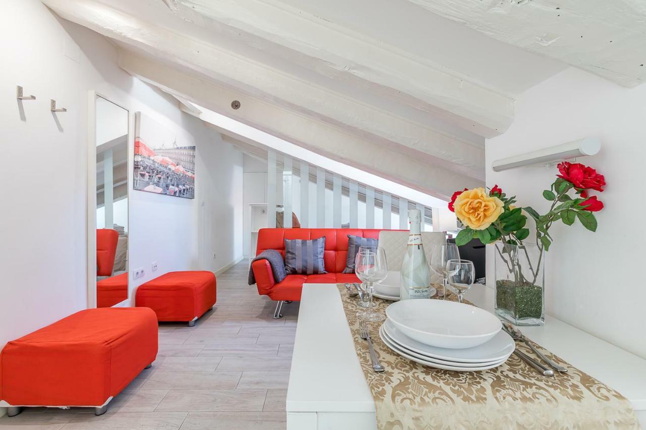 Apartamento Atico En Puerta Del Sol Madrid Bagian luar foto