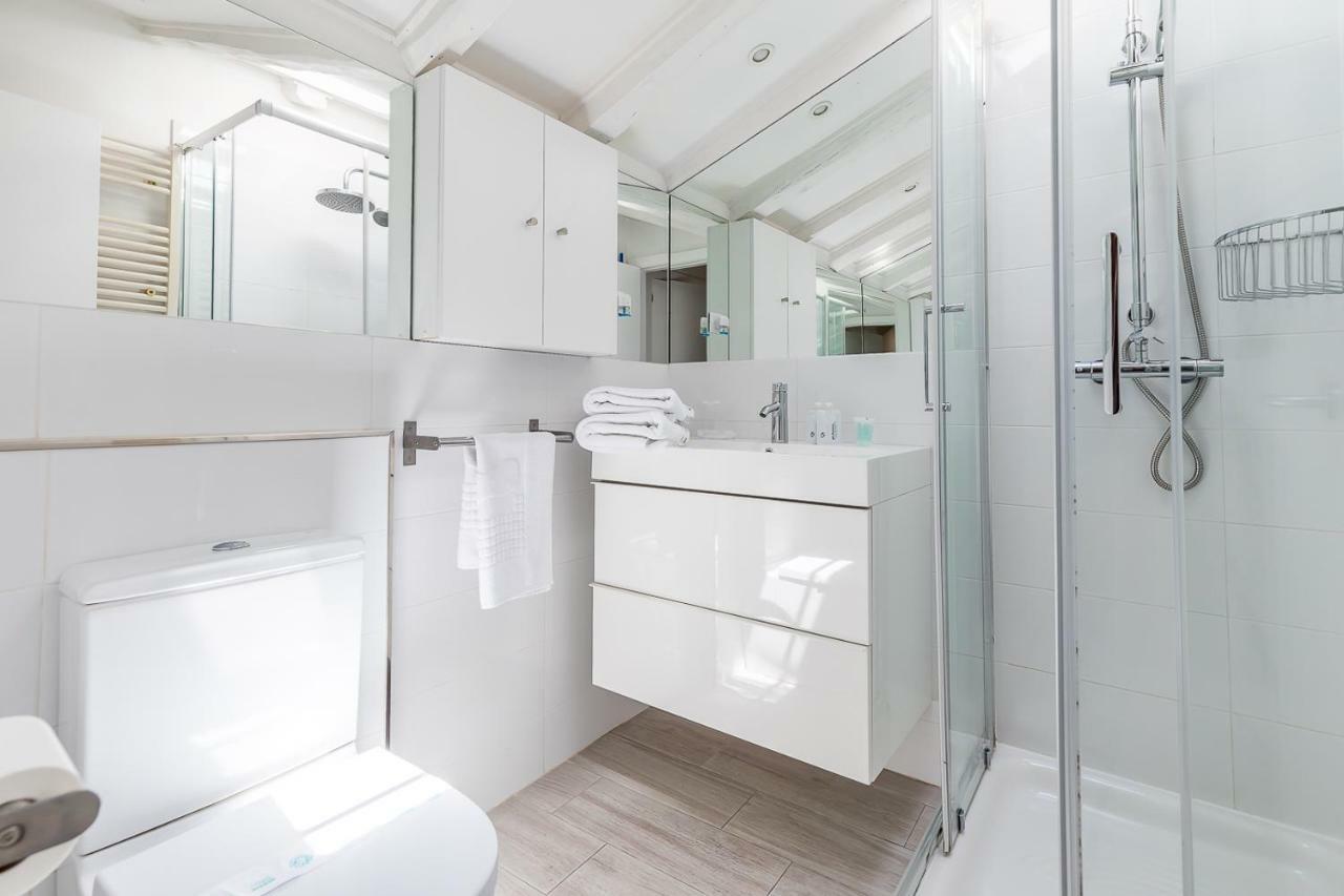 Apartamento Atico En Puerta Del Sol Madrid Bagian luar foto